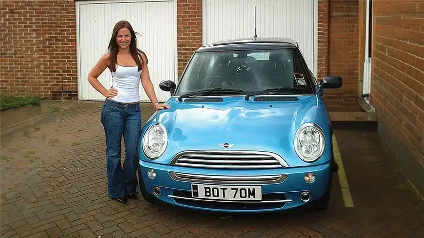 Rachel Brabbins with registation BOT 70M