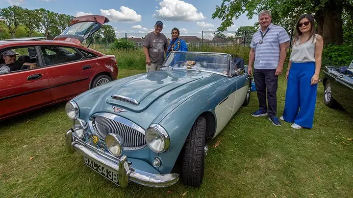 Vaughan Dingley with registration V3 GHN